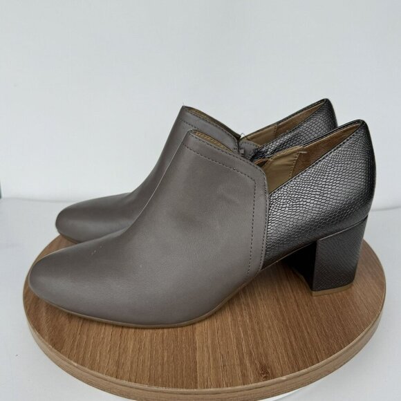 Naturalizer‎ Taupe & Metallic Gray Leather Block Ankle Boots Heels Size 9.5 - Picture 3 of 8